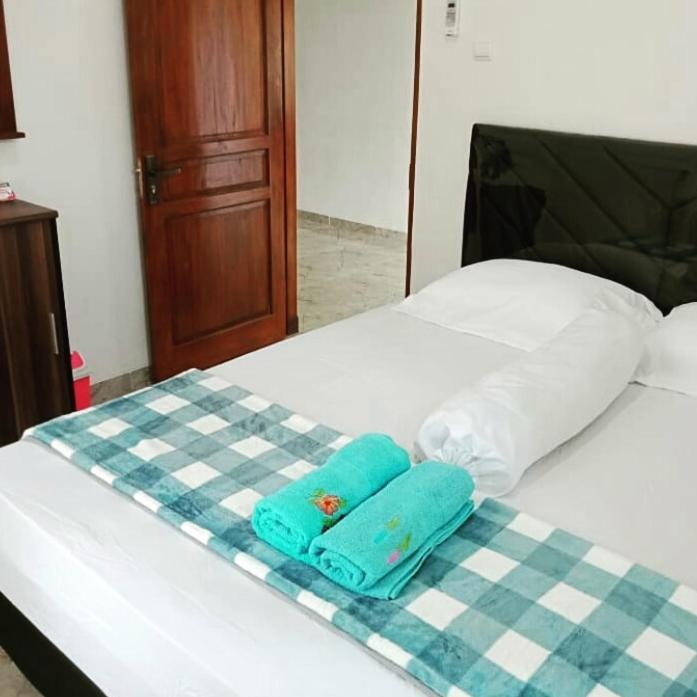 Zg Homestay Solo Sumber  Exterior foto