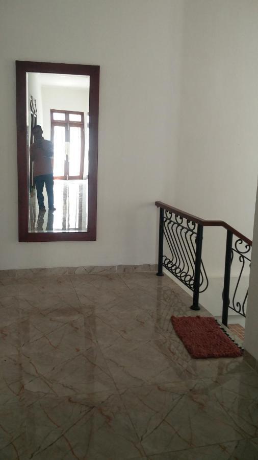Zg Homestay Solo Sumber  Exterior foto